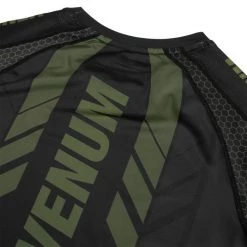 Cityfightshop VENUM TECHNICAL 2.0 RASHGUARD - LONG SLEEVES - BLACK/KHAKI RASHGUARDS & SPATS