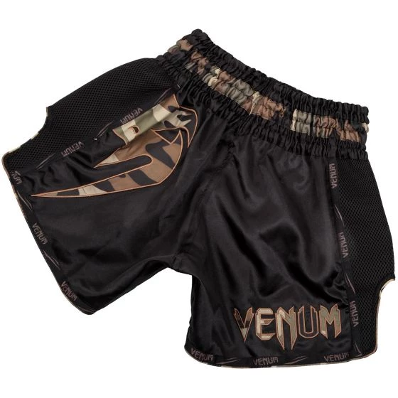 VENUM GIANT MUAY THAI SHORTS - BLACK/FOREST CAMO FIGHT/TRAINING SHORTS 3 VENUM GIANT MUAY THAI SHORTS - BLACK/FOREST CAMO FIGHT/TRAINING SHORTS