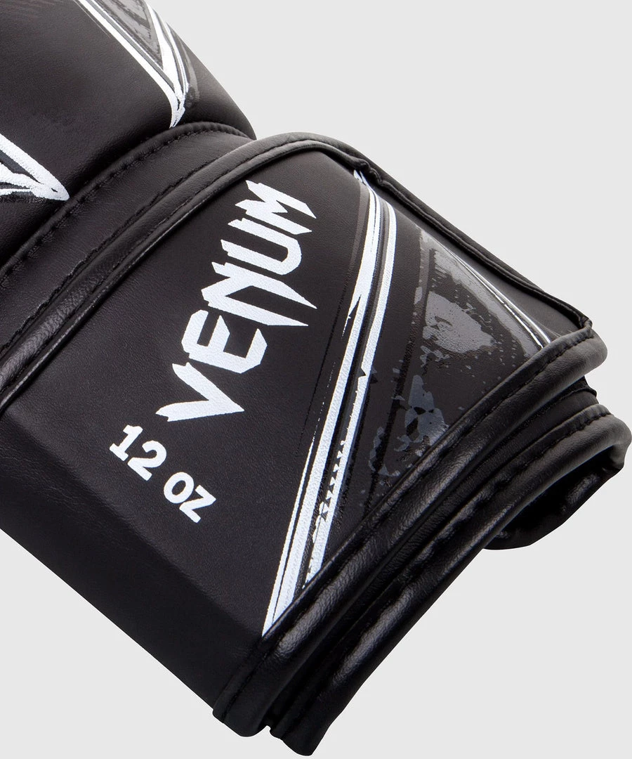 CITY FIGHT SHOP VENUM GLADIATOR 3.0 BOXING GLOVES - Black/White VENUM BOXING GLOVES 5 CITY FIGHT SHOP VENUM GLADIATOR 3.0 BOXING GLOVES - Black/White VENUM BOXING GLOVES
