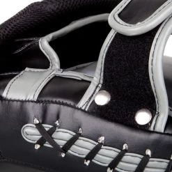 CITY FIGHT SHOP VENUM ELITE BIG FOCUS MITTS - BLACK/WHITE