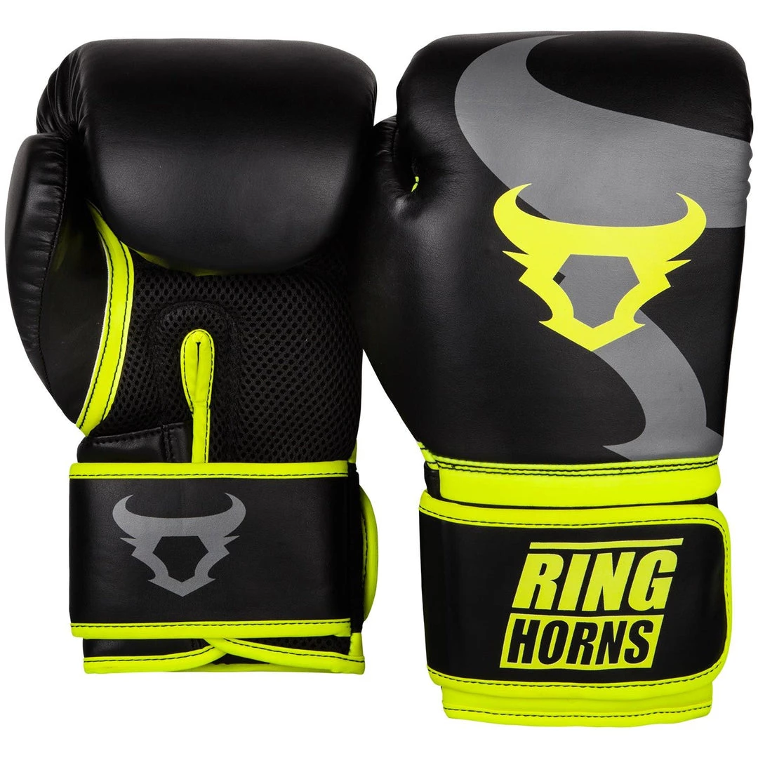 CITY FIGHT SHOP RINGHORNS CHARGER BOXING GLOVES - Black/Neon Yellow RINGHORNS BOXING GLOVES 4 CITY FIGHT SHOP RINGHORNS CHARGER BOXING GLOVES - Black/Neon Yellow RINGHORNS BOXING GLOVES